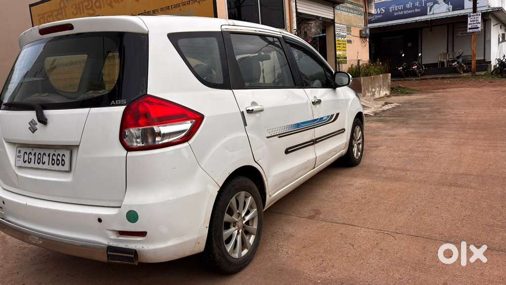 Maruti Suzuki Ertiga 2013
