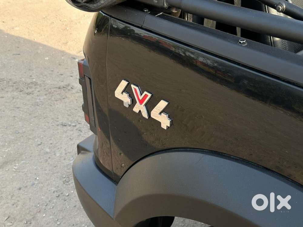 Mahindra Thar Lx 4-str Convertible At, 2021, Petrol