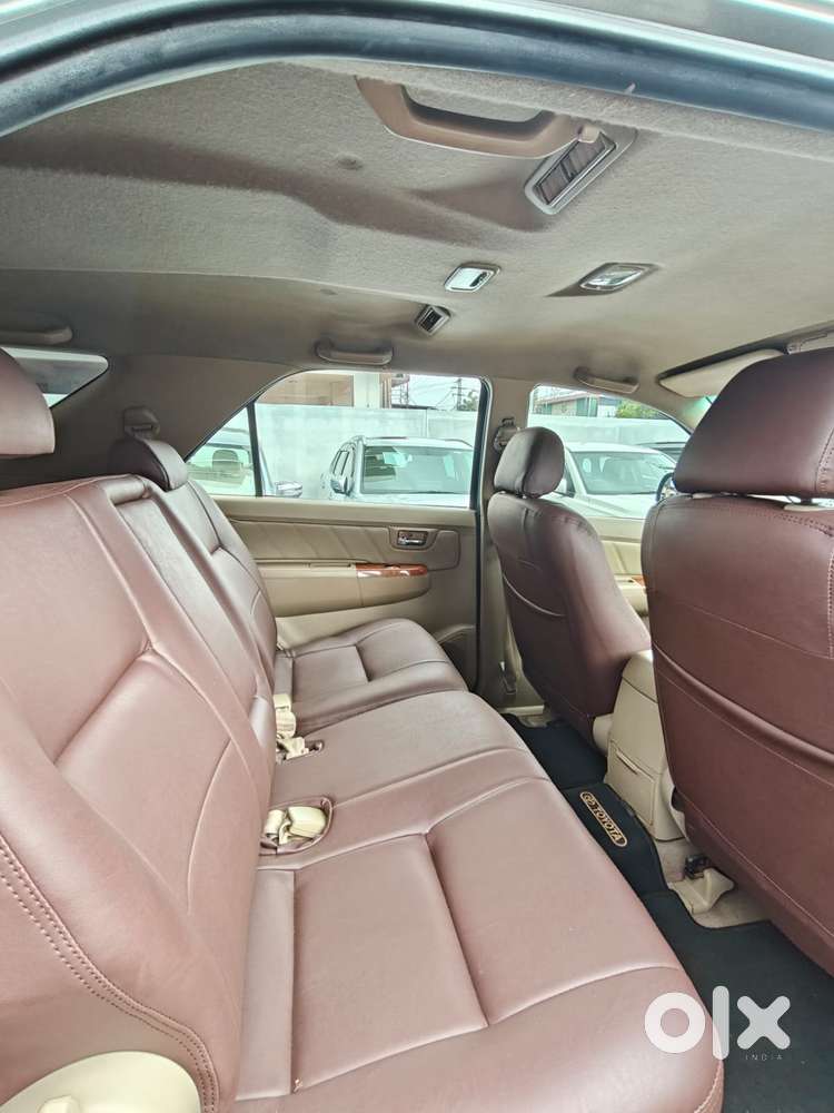 Toyota Fortuner 3.0 4x4 Manual, 2010, Diesel