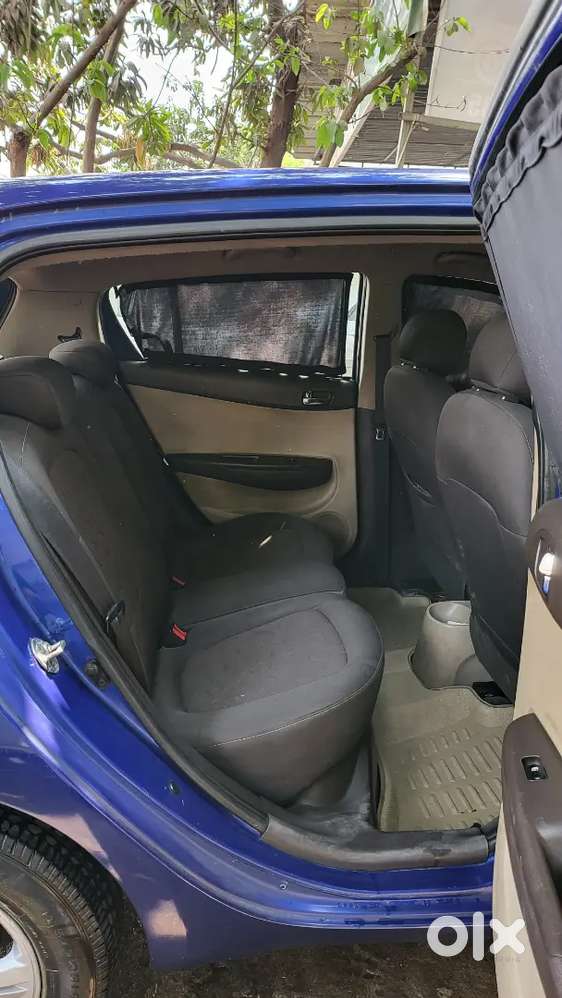 Hyundai I20 2012 Cng & Hybrids Well Maintained