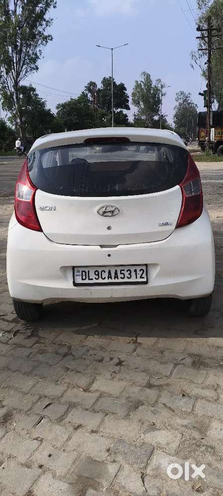 Hyundai Eon 2013 Cng & Hybrids Good Condition