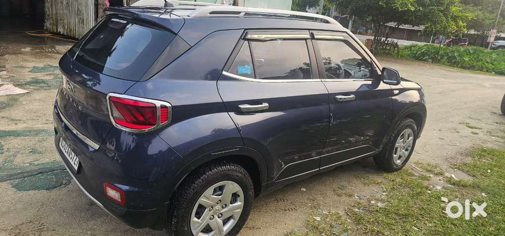 Hyundai Venue Petrol 2019