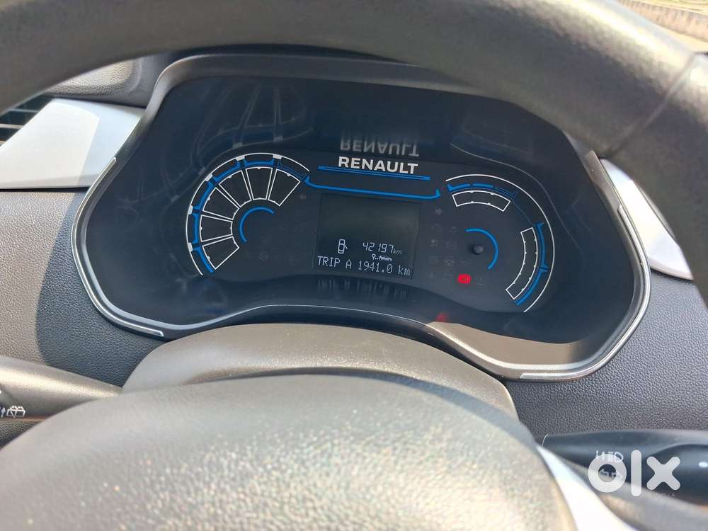 Renault Triber Rxz Easy-r Amt, 2021, Petrol