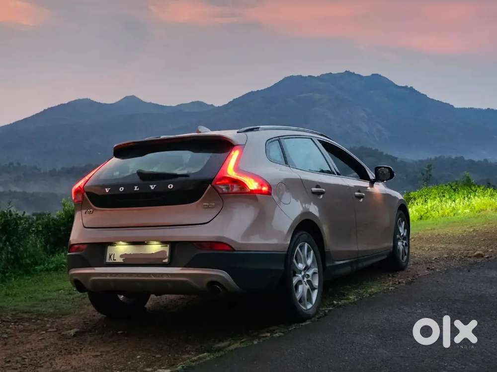 Volvo V40 Diesel Automatic 2017
