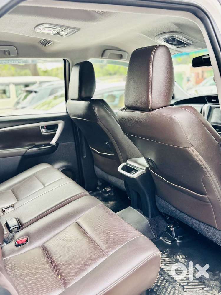 Toyota Fortuner 4x2 At 2.8 Diesel, 2021, Diesel