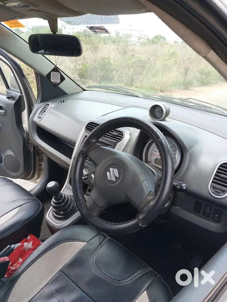Suzuki Ritz 2011 - Good Condition