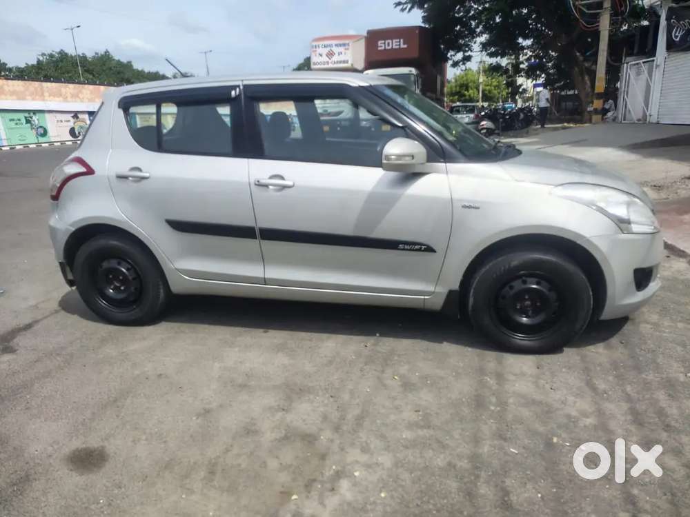 Maruti Suzuki Swift 2013 Diesel Well Maintained