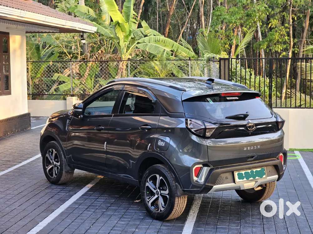 Tata Nexon 2022 Petrol Manual 18000 Km Driven