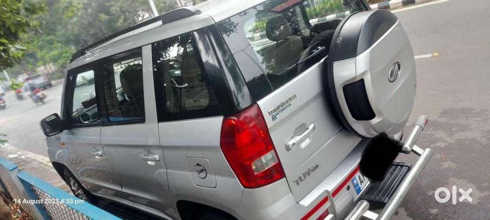 Mahindra Tuv 300 2017 Diesel Well Maintained