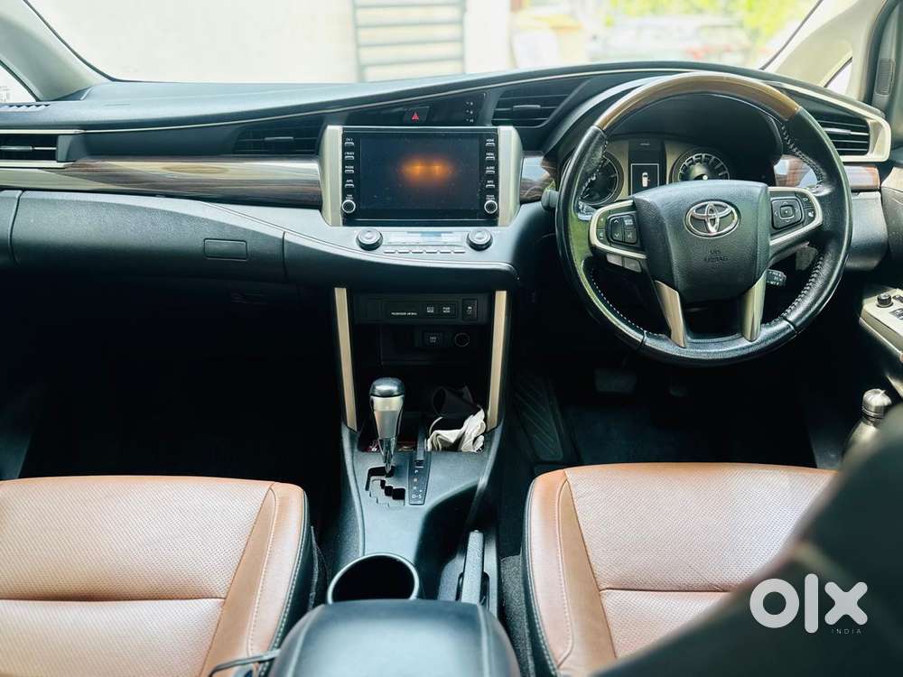 Toyota Innova Crysta [ ] 2.4 Zx At 7 Str, 2022, Diesel