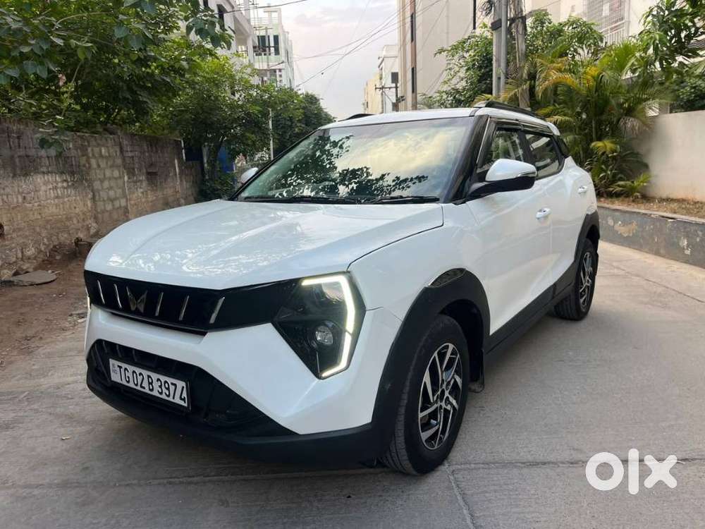 Mahindra Xuv 3xo Ax5 Ds Mt, 2025, Diesel