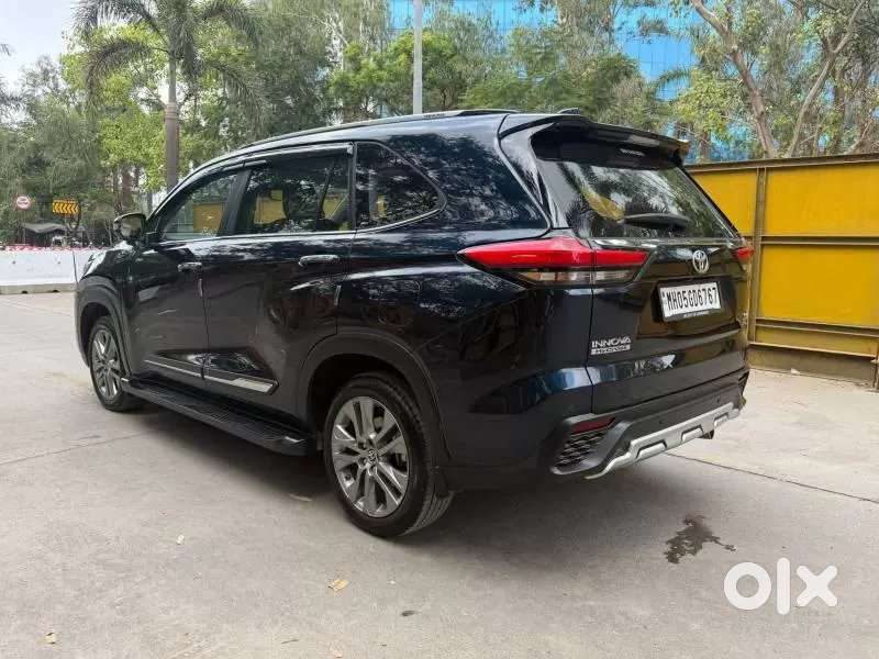 Toyota Innova Hycross 2.0 Zx (o) Hybrid 7 Str, 2026, Petrol
