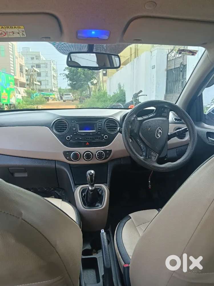 Hyundai Xcent 1.2 S 2015 Top End Model