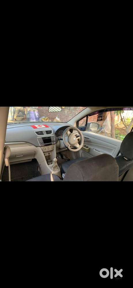Maruti Suzuki Ertiga 2014 Diesel 145000 Km Driven