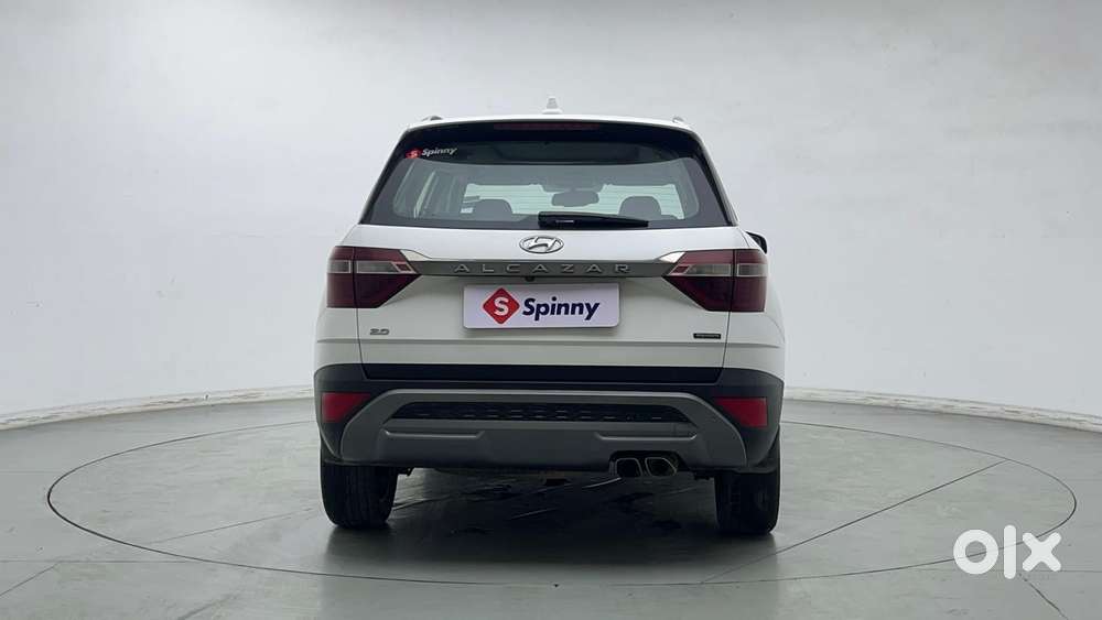 Hyundai Alcazar 2.0 Signature (o) Petrol At 6 Str, 2021, Petrol