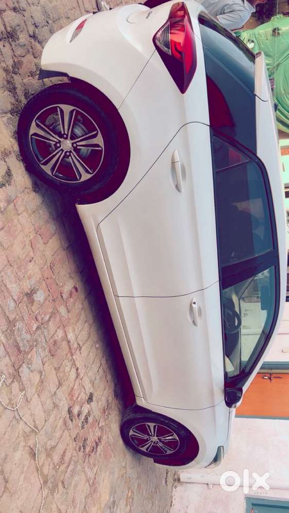 Hyundai Elite I20 Sportz 2018 New Alloys And Tyre