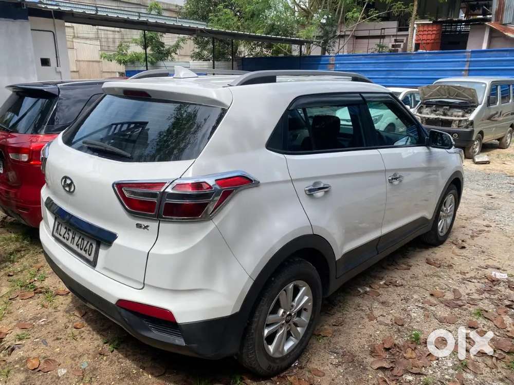 Hyundai Creta 2015 Model Petrol For Sale Or Exchange