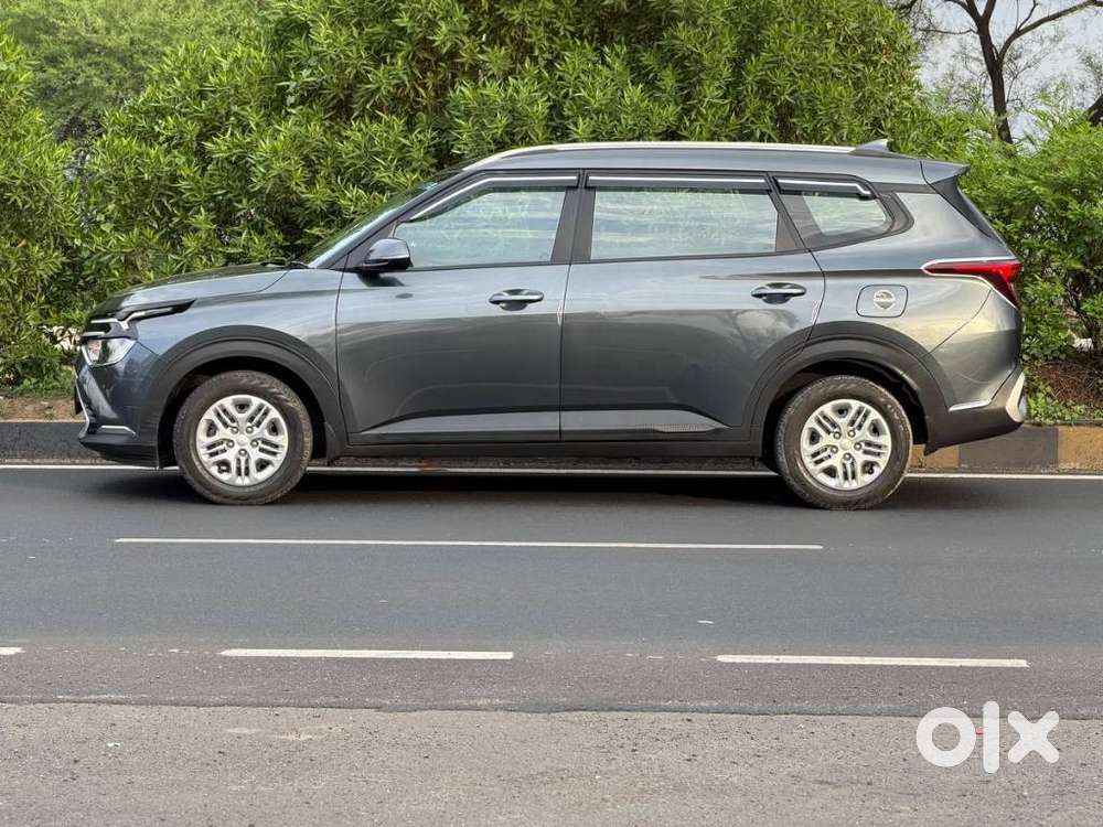 Kia Carens 1.4 Prestige Turbo 7 Str, 2023, Petrol
