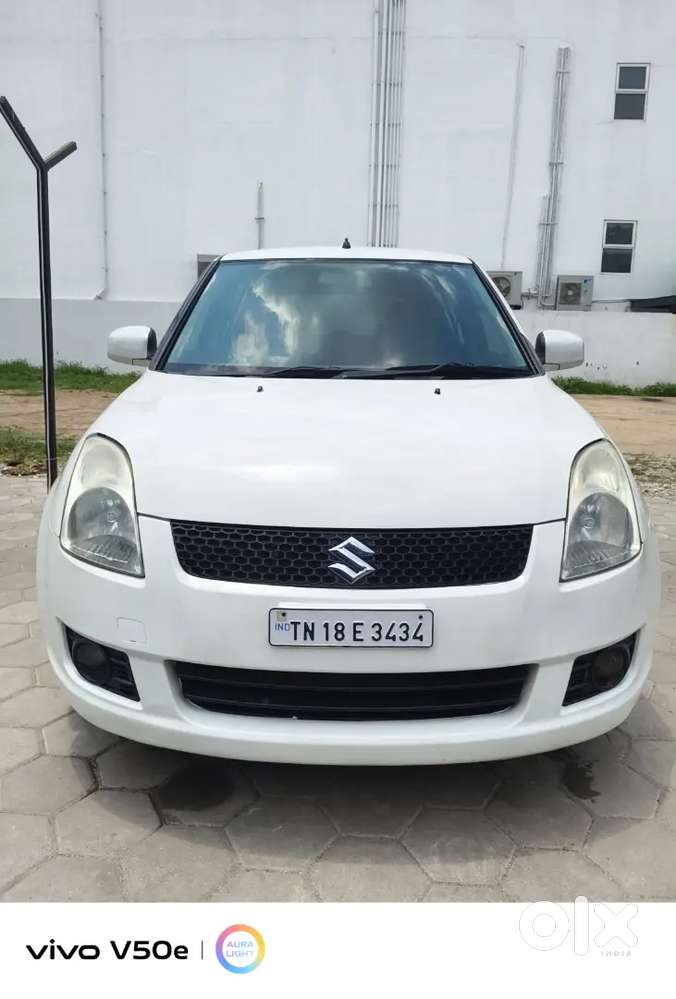 Maruti Suzuki Swift 2010 Diesel 125000 Km Driven