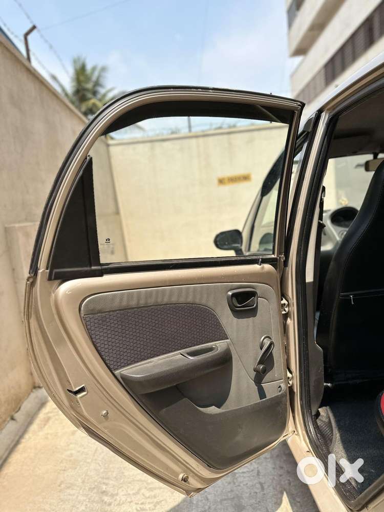 Tata Nano Xe, 2011, Petrol