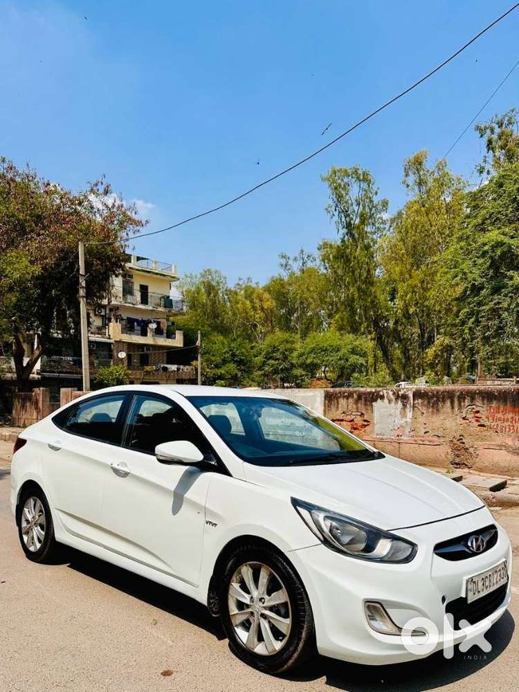 Hyundai Verna Vtvt 1.6 Sx, 2012, Petrol