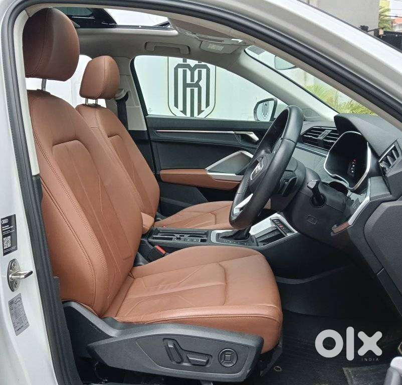 Audi Q3 40 Tfsi Premium Plus, 2025, Petrol