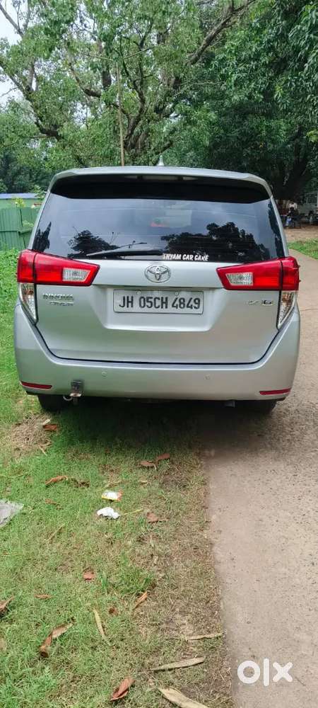 Toyota Innova Crysta 2019
