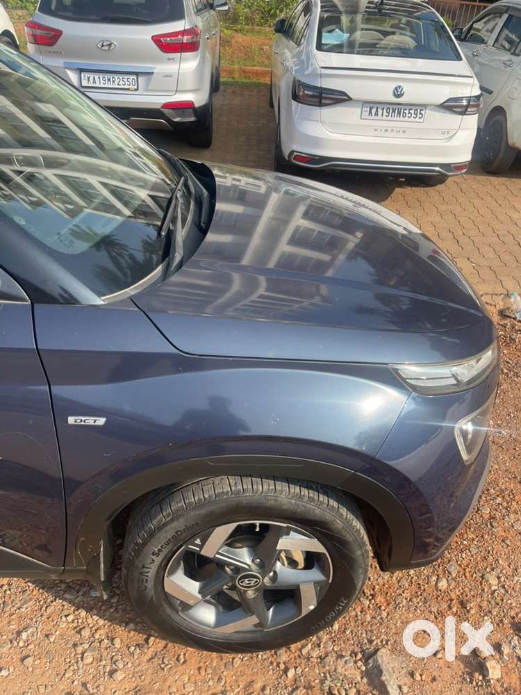 Hyundai Venue 2020 Petrol Well Maintained