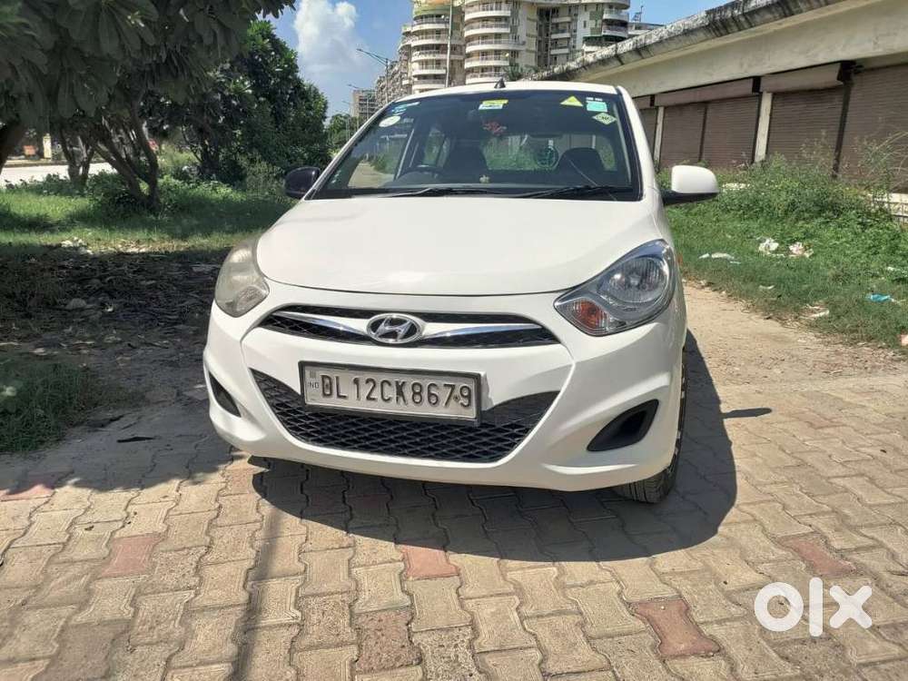 Hyundai I10 Sportz 1.1 Irde2, 2016, Cng & Hybrids