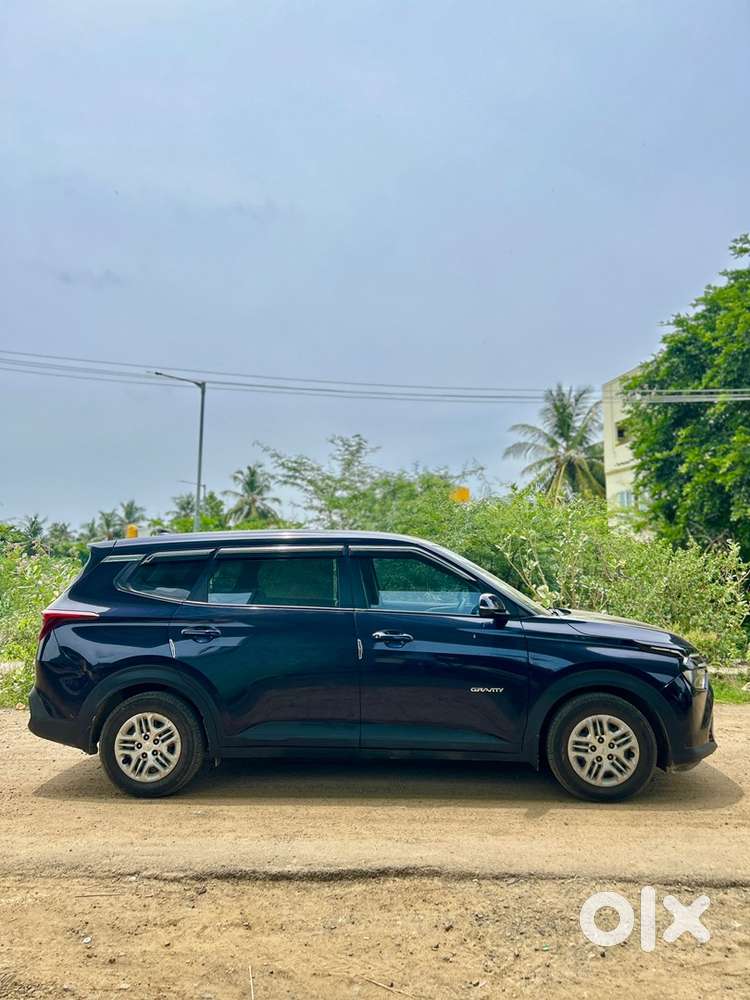 Kia Carens Petrol 2024