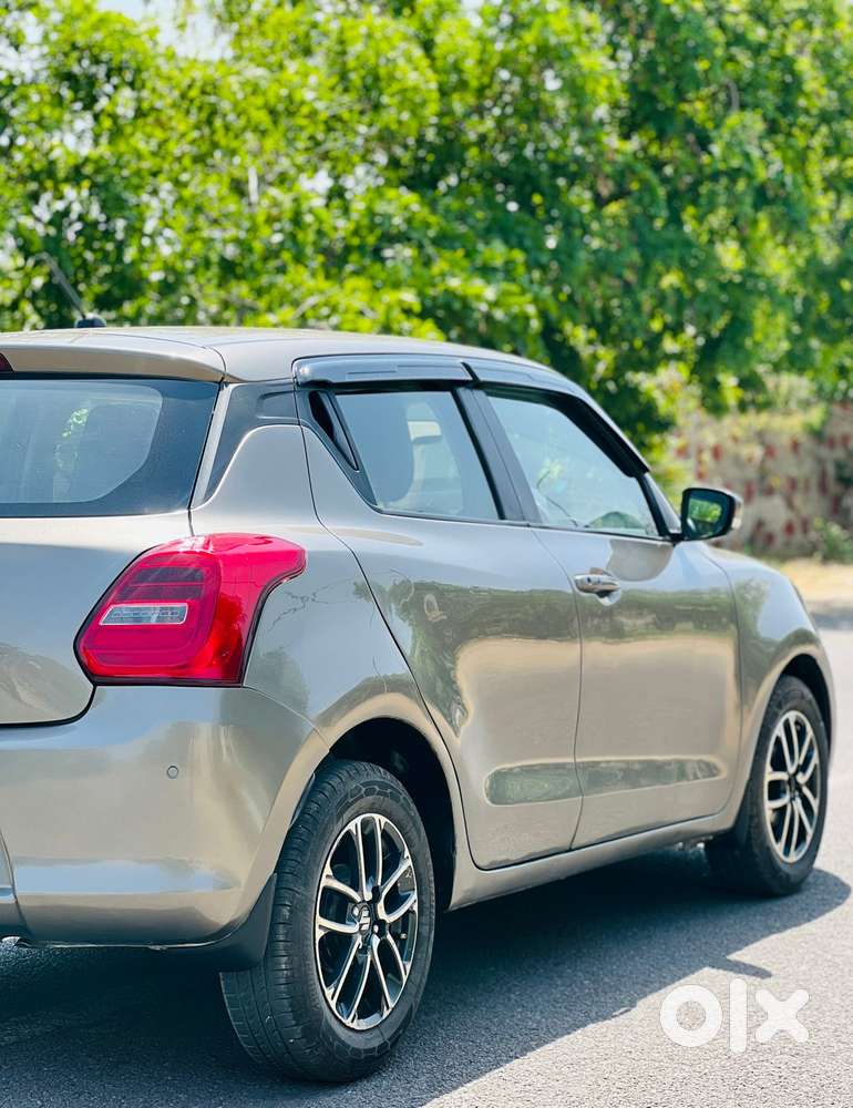 Maruti Suzuki Swift Vvt Zxi, 2018, Petrol