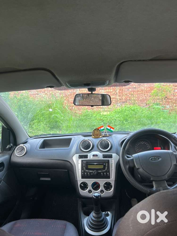Ford Figo 2011 Diesel 76000 Km Driven