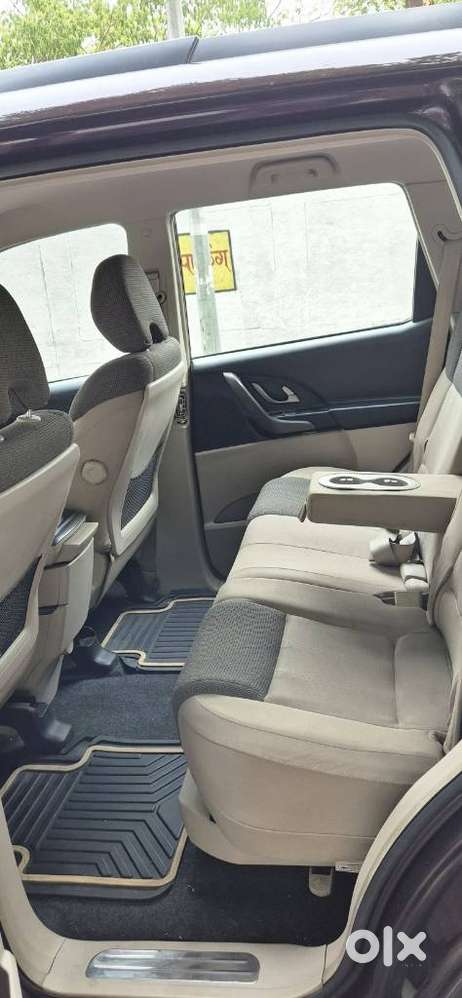Mahindra Xuv500 W6 At, 2017, Diesel