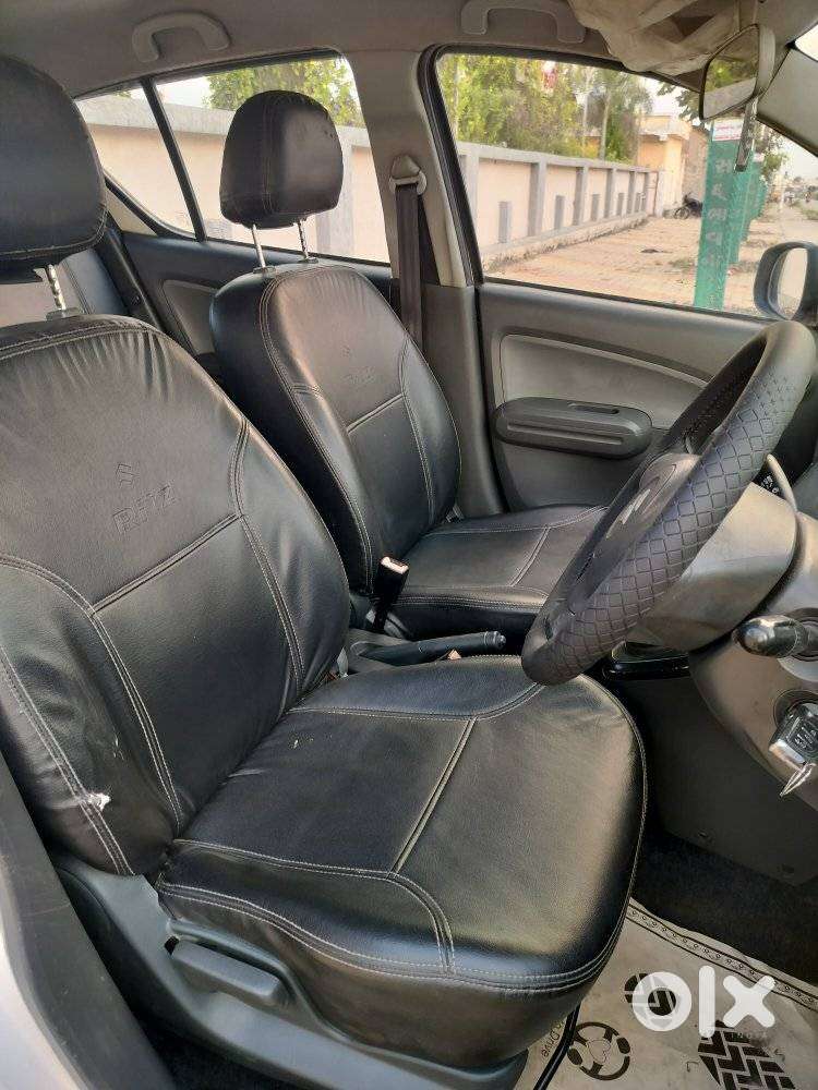Maruti Suzuki Ritz Lxi, 2009, Petrol