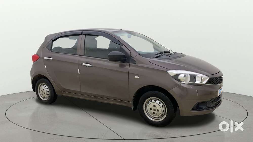 Tata Tiago 1.2 Revotron Xm, 2017, Petrol