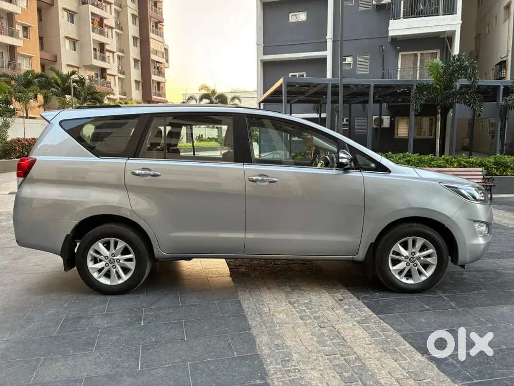 Innova Crysta 2.8 Z Automatic