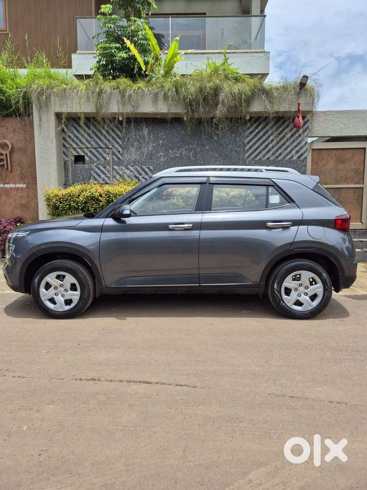 Hyundai Venue 1.2 S Plus, 2021, Petrol