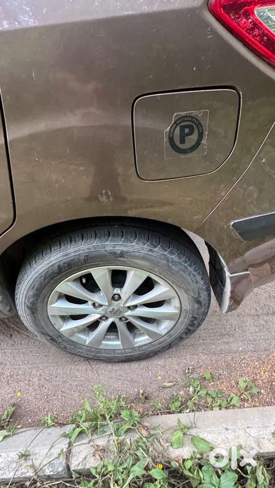 Maruti Suzuki Ertiga 1.5 Zxi, 2014, Petrol