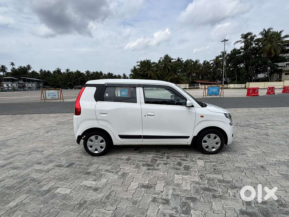 Maruti Suzuki Wagon R Vxi Plus, 2021, Petrol