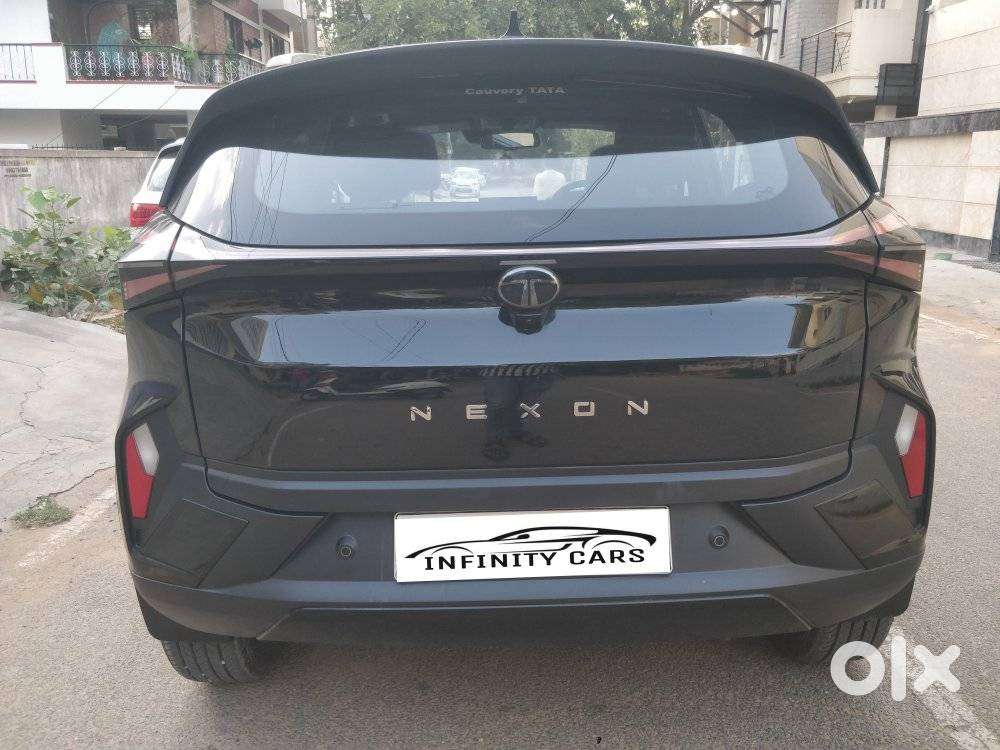 Tata Nexon Fearless Plus (ps) 1.2 Petrol Dca (adas), 2026, Petrol