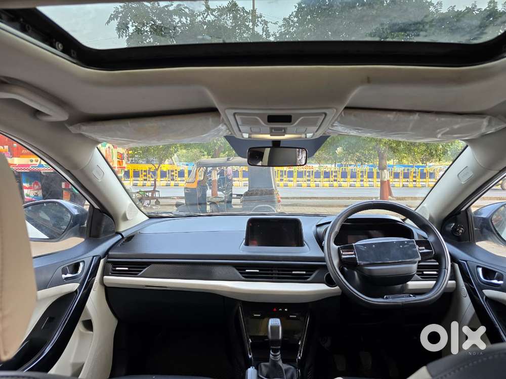 Tata Nexon Fearless Pr S 1.2 Revotron Petrol 6 Mt Dt, 2024, Cng & Hy..