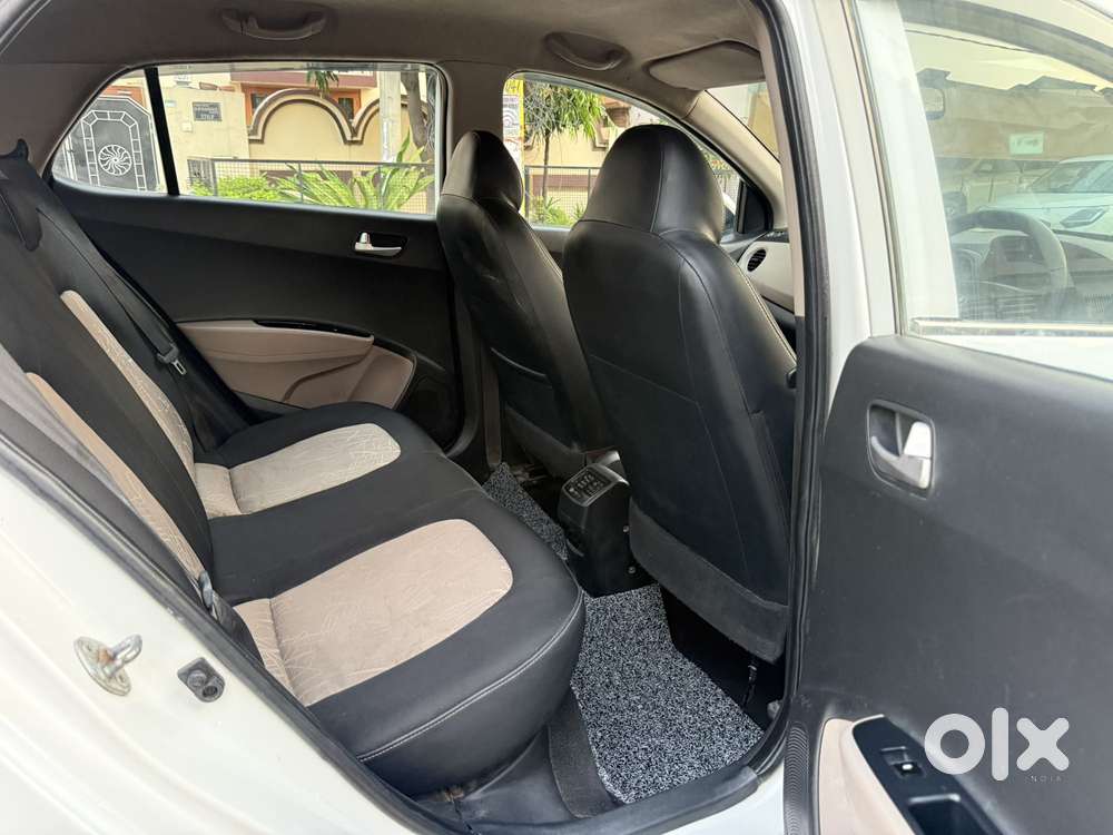 Hyundai Grand I10 Sportz, 2016, Petrol