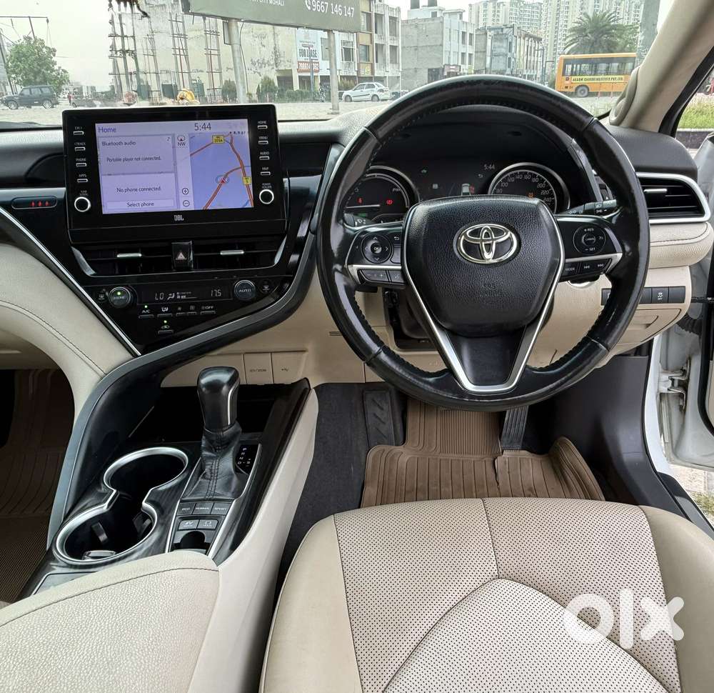 Toyota Camry 2.5 Hybrid, 2024, Petrol
