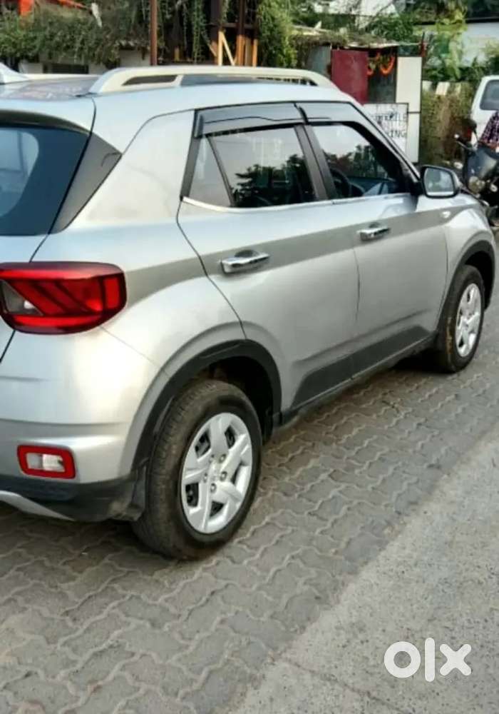 Hyundai Venue Diesel