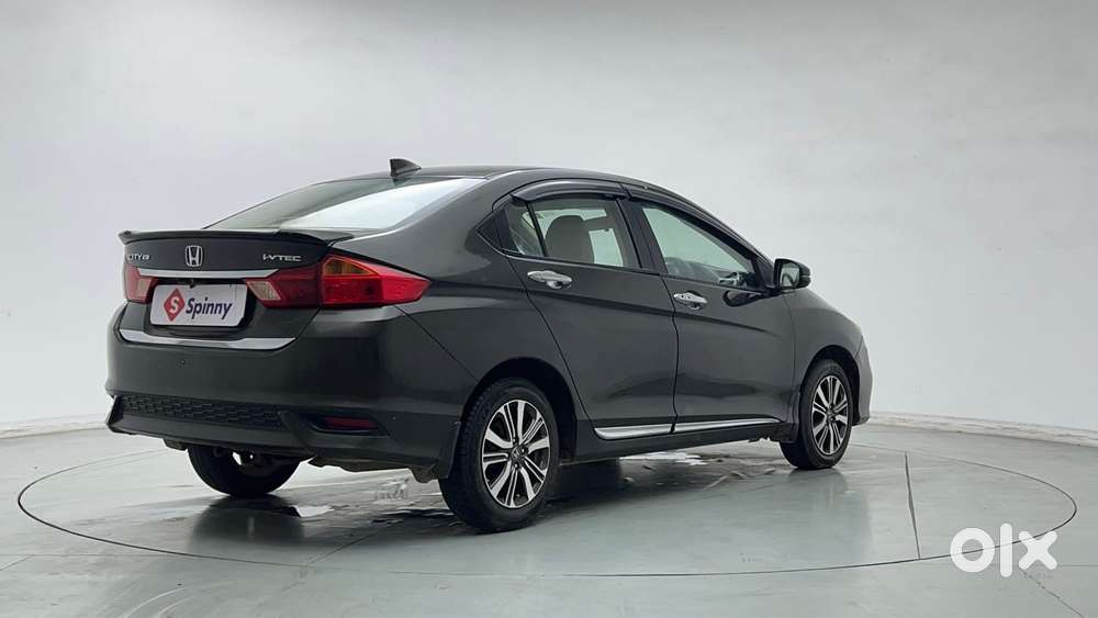 Honda City I-vtec V, 2018, Petrol