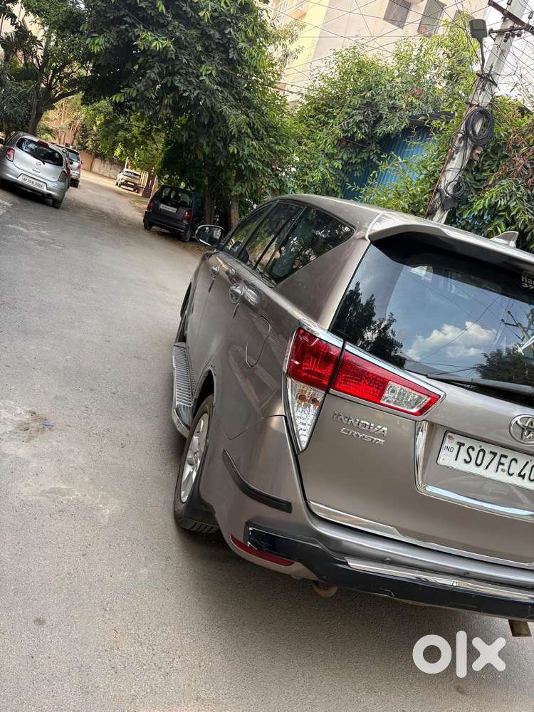 Toyota Innova Crysta 2.8 Gx At, 2016, Diesel