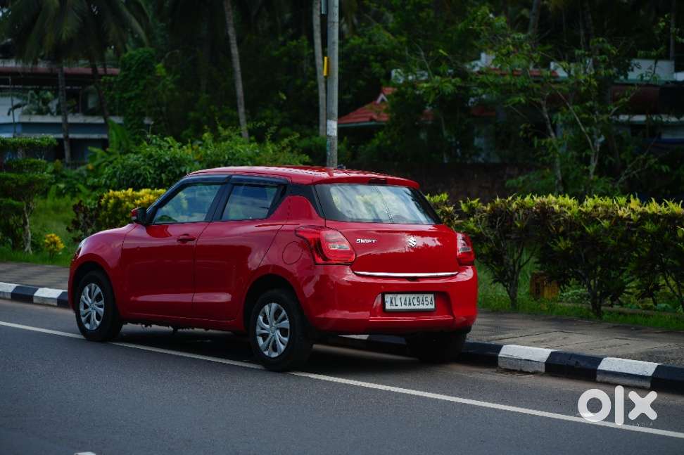 Maruti Suzuki Swift 2018 Amt Vxi, 2023, Petrol