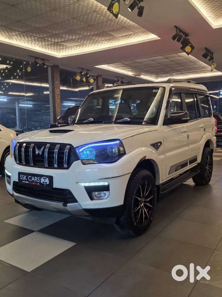 Mahindra Scorpio Classic 2.2 S 11 Mt 7 Str, 2022, Diesel
