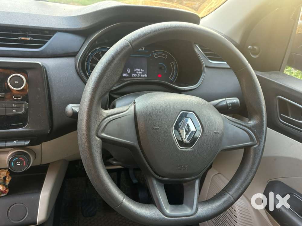 Renault Triber Petrol 2023