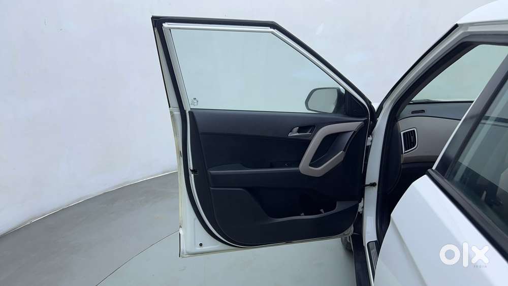 Hyundai Creta 1.6 Sx Plus Petrol At, 2016, Petrol